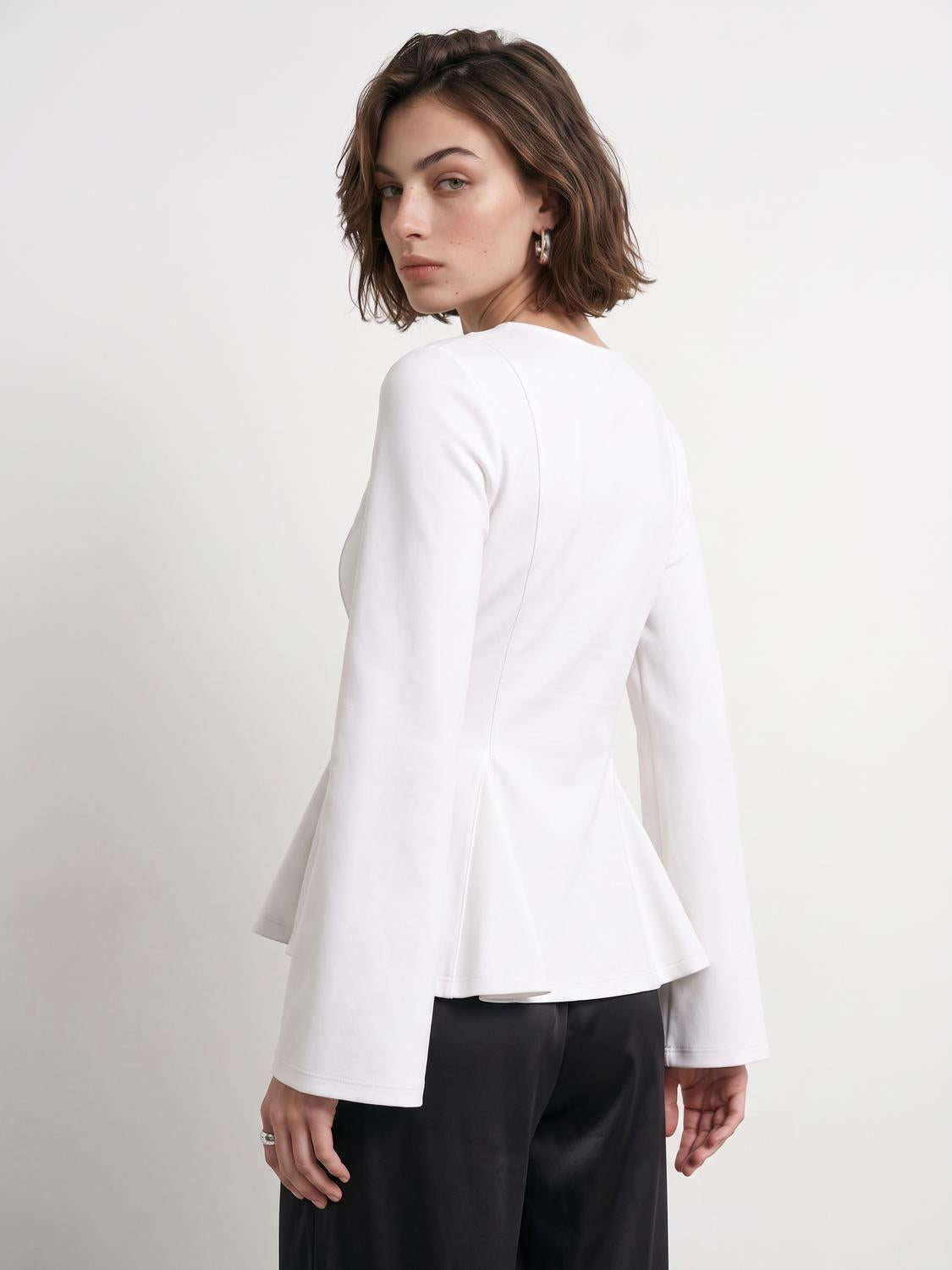 model_shot-detail